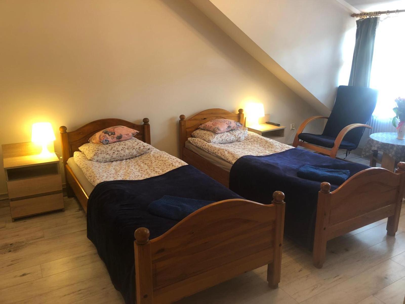 Pokoje Goscinne U Anka Reszel Extérieur photo